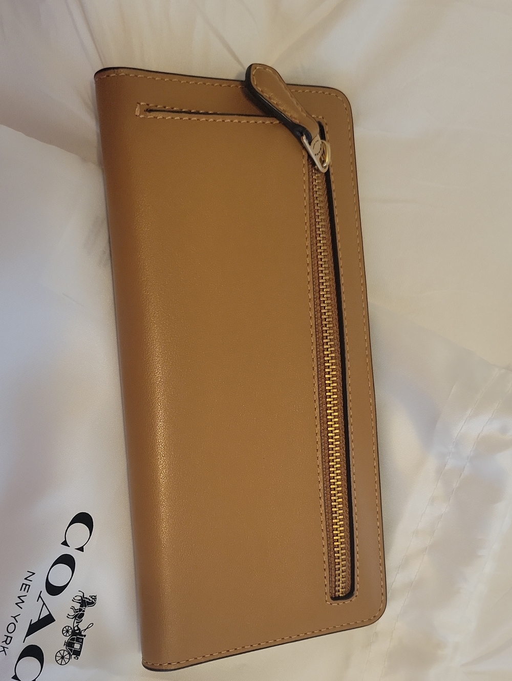 Coach Essential slim wallet in Honey Brown - Picture 5 of 11